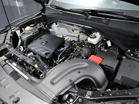 Used 2023 Chevrolet TrailBlazer LT w/ Convenience Package FWD image 14