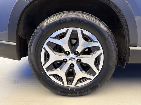 Certified 2021 Subaru Forester Premium w/ Popular Package #1 AWD/4WD image 9