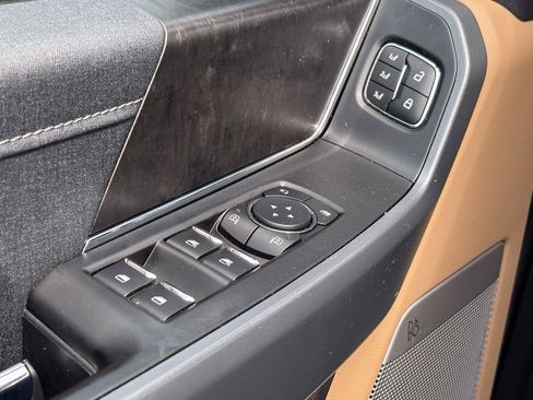 Used 2021 Ford F150 Lariat AWD/4WD image 14