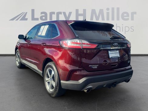 Certified 2020 Ford Edge SEL w/ Convenience Package image 3