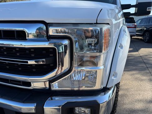 Used 2020 Ford F250 Lariat w/ Lariat Value Package image 11