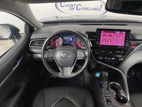 Used 2024 Toyota Camry XSE image 17