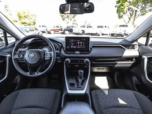 Used 2024 Toyota RAV4 XLE w/ Convenience Package AWD/4WD image 25