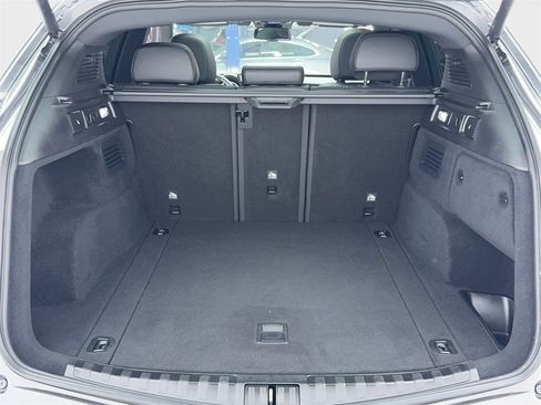 Used 2022 Alfa Romeo Stelvio Veloce image 57