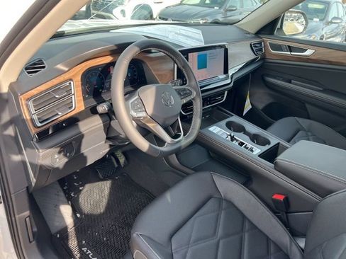 New 2026 Volkswagen Atlas SE AWD/4WD image 11