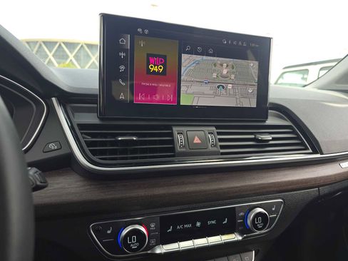 Certified 2025 Audi Q5 2.0T Premium Plus w/ Premium Plus Package image 30