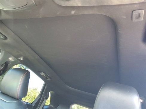 Used 2020 Ford Edge ST-Line image 29