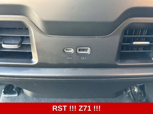 Used 2023 Chevrolet Silverado 1500 RST w/ Convenience Package II AWD/4WD image 16