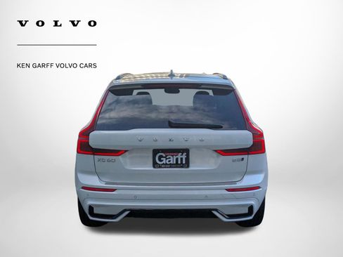 New 2026 Volvo XC60 B5 Ultra w/ Protection Package Premier image 4
