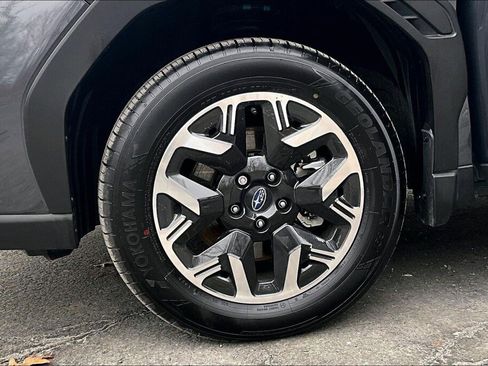 Certified 2025 Subaru Forester image 16