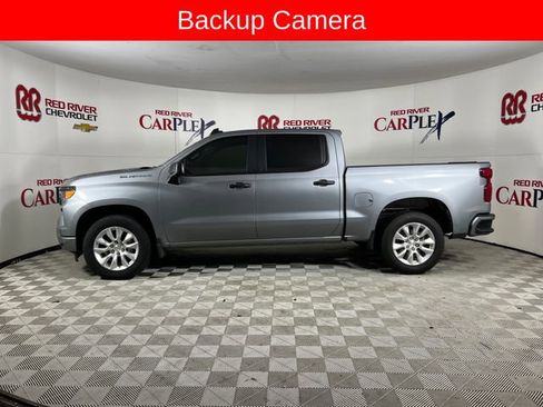 Used 2025 Chevrolet Silverado 1500 Custom image 6