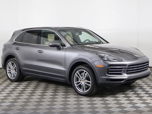 Used 2020 Porsche Cayenne image 63