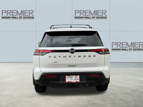 New 2026 Nissan Pathfinder SV w/ SV Premium Package FWD image 27