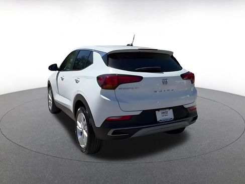 Used 2025 Buick Encore GX Preferred image 11
