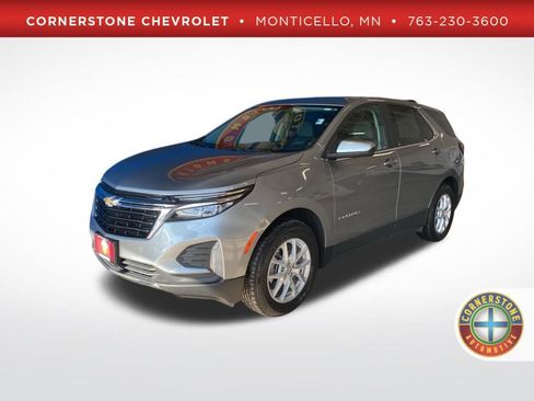 Used 2024 Chevrolet Equinox LT image 1