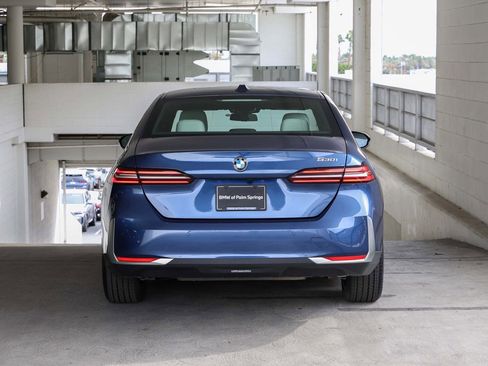 New 2026 BMW 530i w/ Premium Package image 23