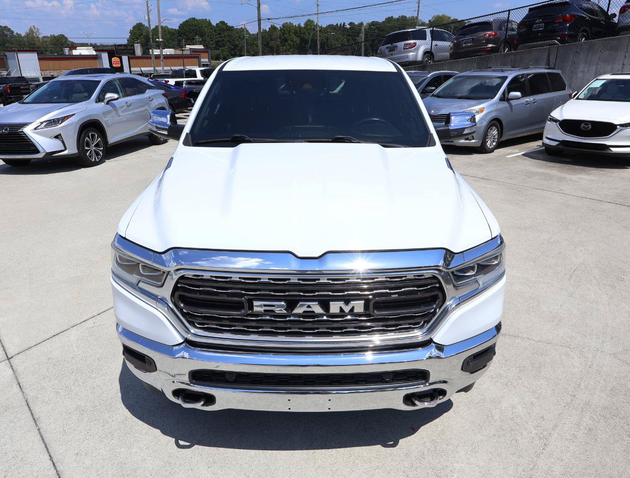 Used 2022 RAM 1500 Limited AWD/4WD image 11