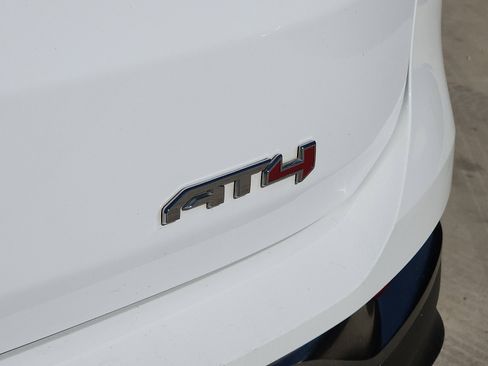 Used 2023 GMC Terrain AT4 AWD/4WD image 10