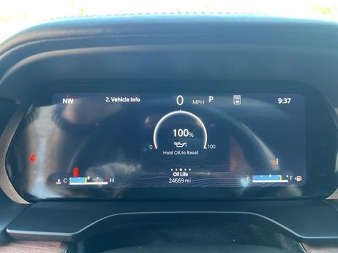 Used 2023 Jeep Grand Cherokee Summit AWD/4WD image 26