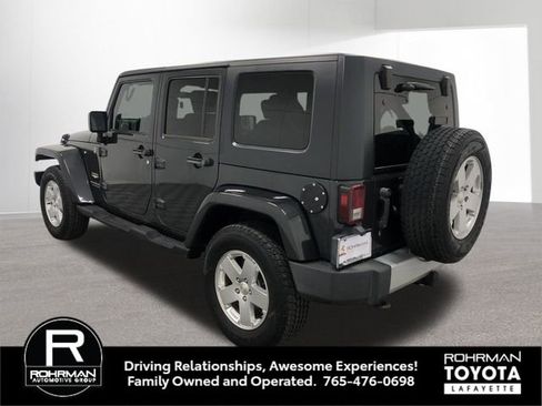 Used 2010 Jeep Wrangler Unlimited Sahara image 4