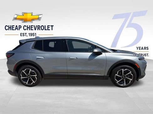 Used 2026 Chevrolet Equinox EV LT FWD image 6