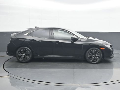 Used 2018 Honda Civic EX-L image 7
