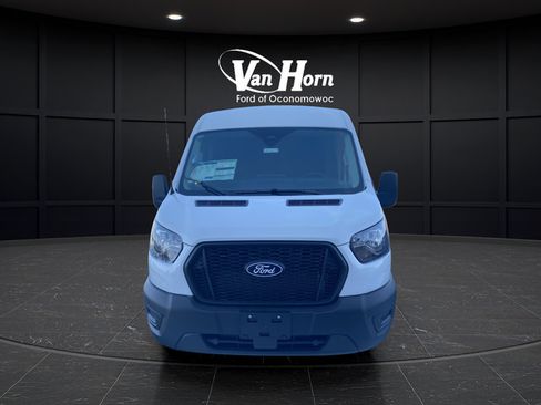 New 2026 Ford Transit 250 148 Medium Roof RWD image 9