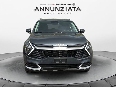 New 2025 Kia Sportage EX image 8