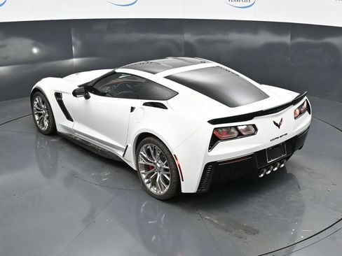 Used 2018 Chevrolet Corvette Z06 RWD image 22