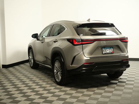Used 2023 Lexus NX 350h AWD w/ Vision Package image 6