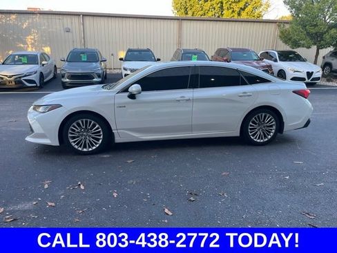Used 2021 Toyota Avalon Limited w/ Advanced Safety Package FWD image 40