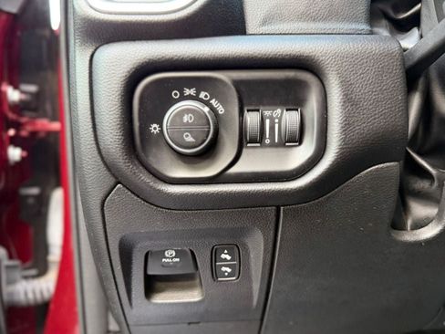 Used 2022 RAM 1500 Laramie w/ Trailer Tow Group AWD/4WD image 22