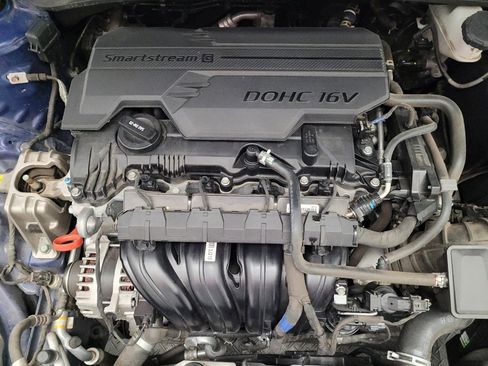 Used 2023 Hyundai Elantra SE FWD image 30