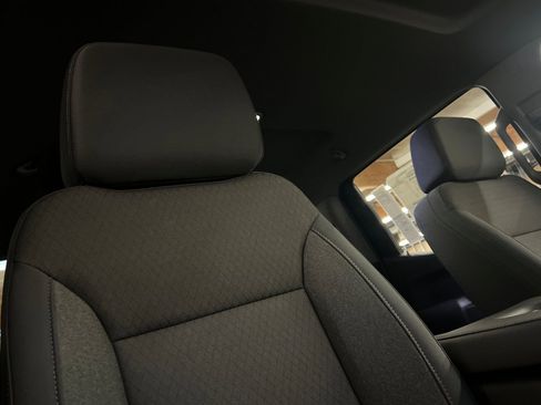 New 2026 Chevrolet Silverado 1500 Custom AWD/4WD image 16
