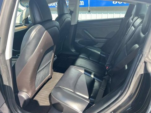 Used 2020 Tesla Model 3 Standard Range Plus RWD image 17