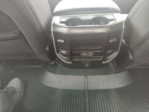 Used 2020 RAM 1500 Big Horn AWD/4WD image 17