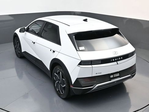 Certified 2023 Hyundai Ioniq 5 SEL image 19