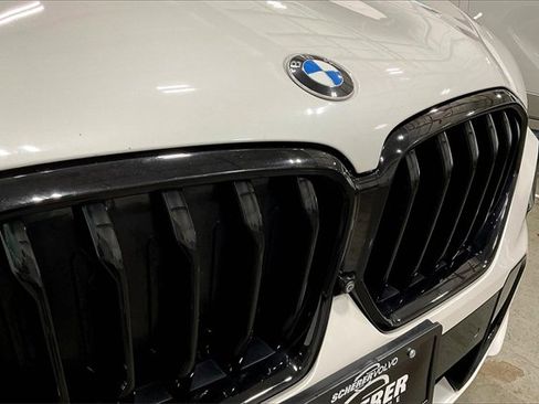 Used 2021 BMW X6 xDrive40i w/ M Sport Package image 28