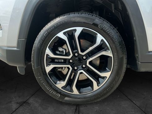 Used 2024 Jeep Compass Limited AWD/4WD image 15