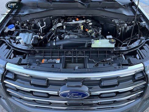 New 2026 Ford Explorer Active w/ Active Comfort Package image 37