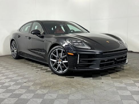 New 2026 Porsche Panamera 4 image 9