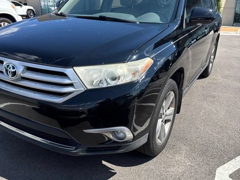Used 2013 Toyota Highlander Limited AWD/4WD image 1