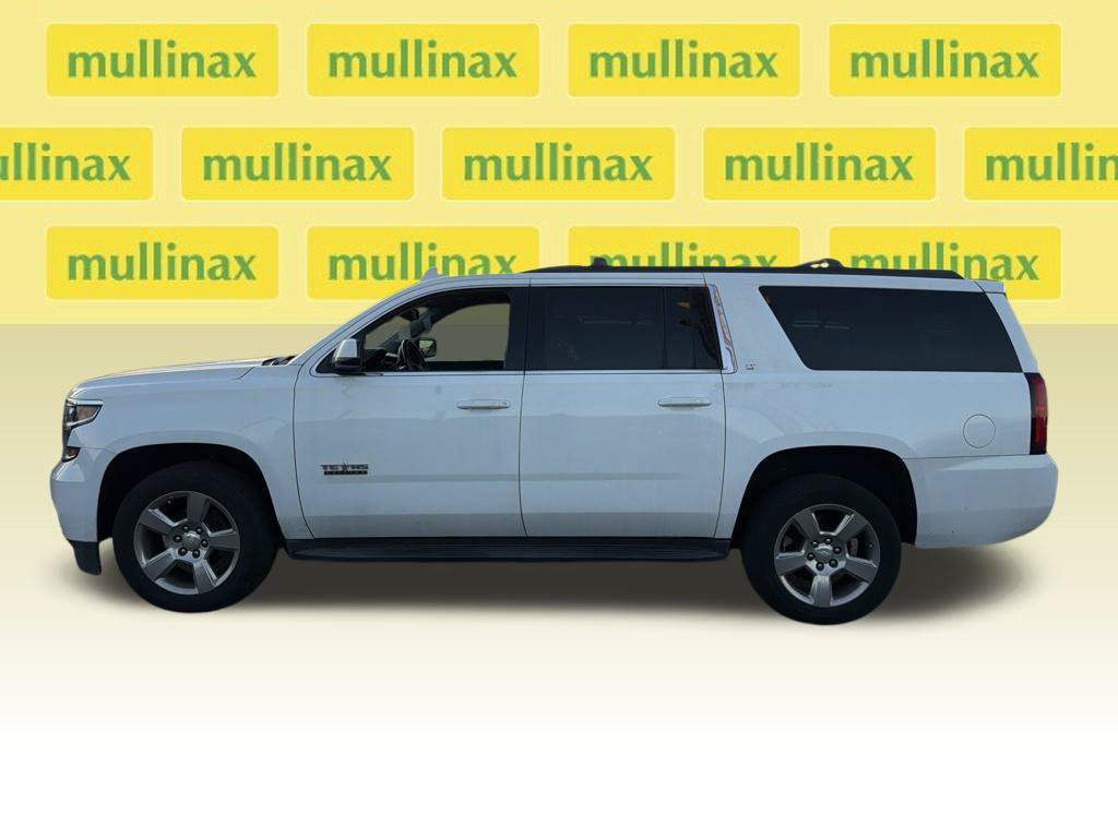 Used 2020 Chevrolet Suburban LT w/ Texas Edition Package RWD image 5