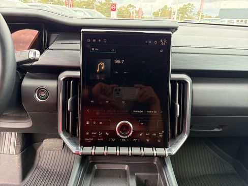 Used 2025 GMC Acadia AT4 w/ LPO, Floor Liner Package image 23