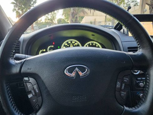 Used 2004 INFINITI I35 w/ Navigation Pkg image 36