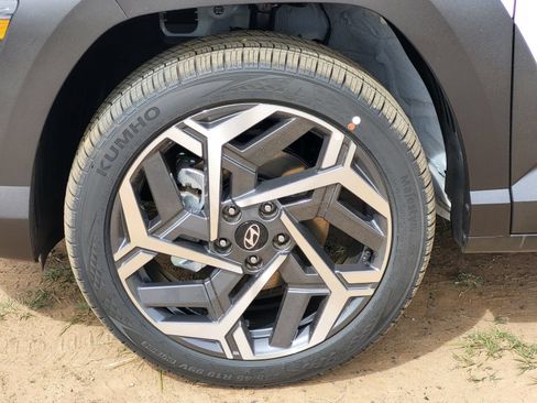 Used 2026 Hyundai Kona SEL Premium AWD/4WD image 7