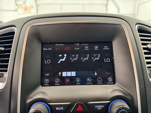 Used 2020 Dodge Durango SXT RWD image 26
