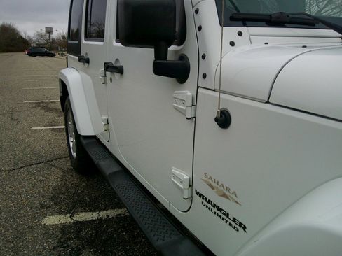 Used 2012 Jeep Wrangler Unlimited Sahara w/ Dual Top Group image 56