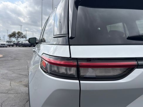 Used 2022 Jeep Grand Cherokee Trailhawk image 6