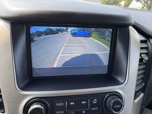 Used 2019 GMC Yukon XL Denali w/ Open Road Package image 24